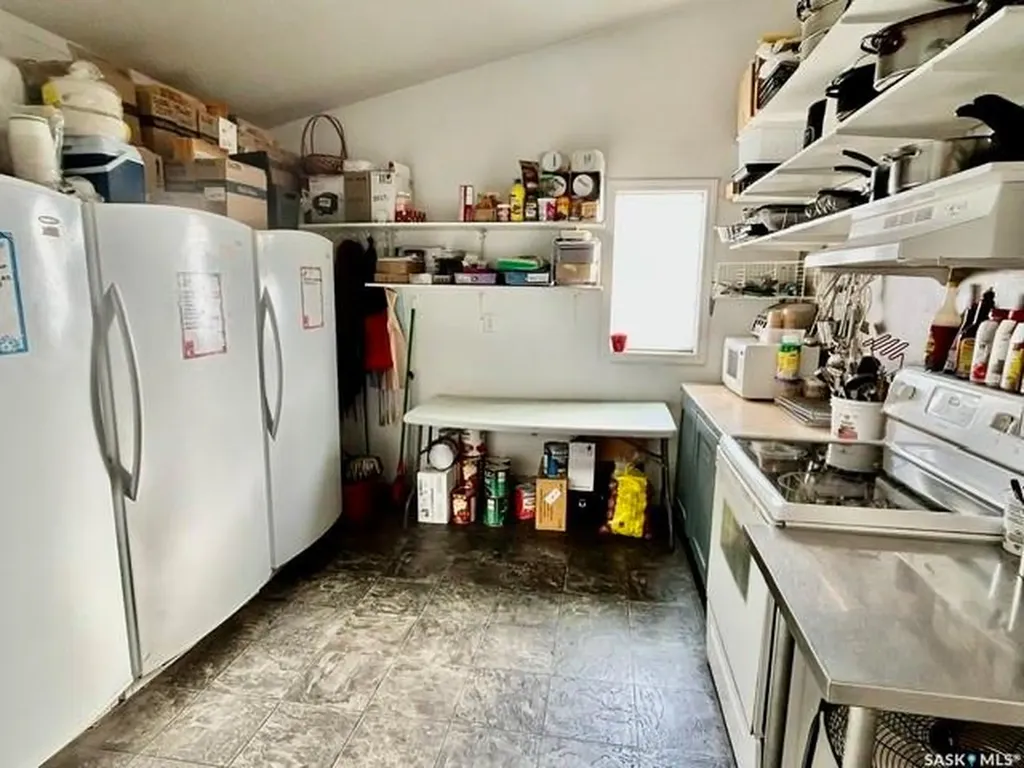 123 Aspen Street Leroy SK S0K 2P0