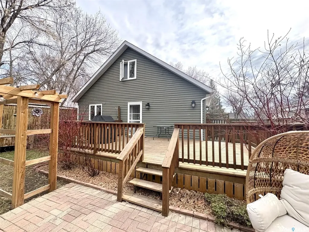 270 2nd Avenue N Yorkton SK S3N 1G9