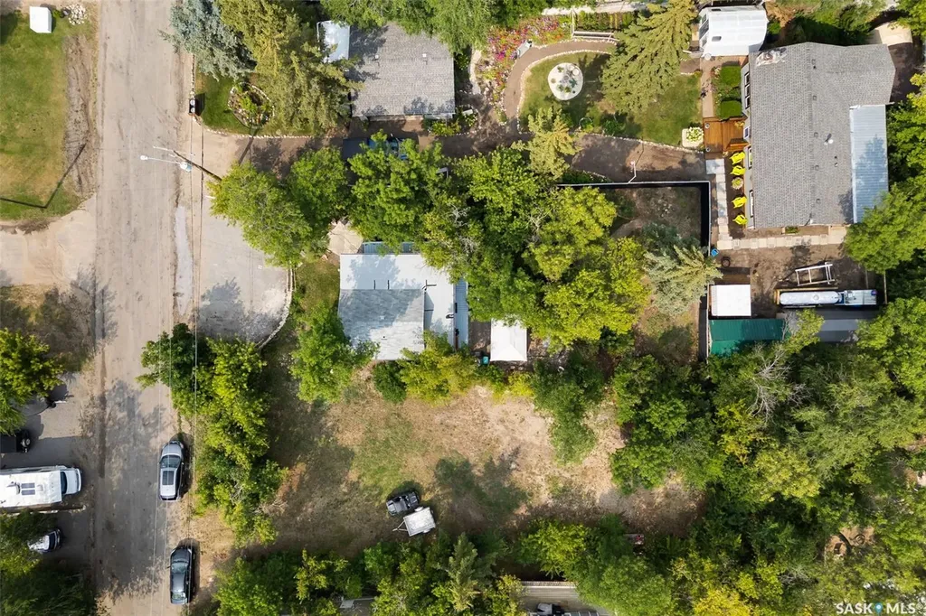 223 2nd Street E Regina Beach SK S0G 4C0