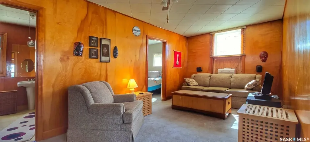 223 2nd Street E Regina Beach SK S0G 4C0