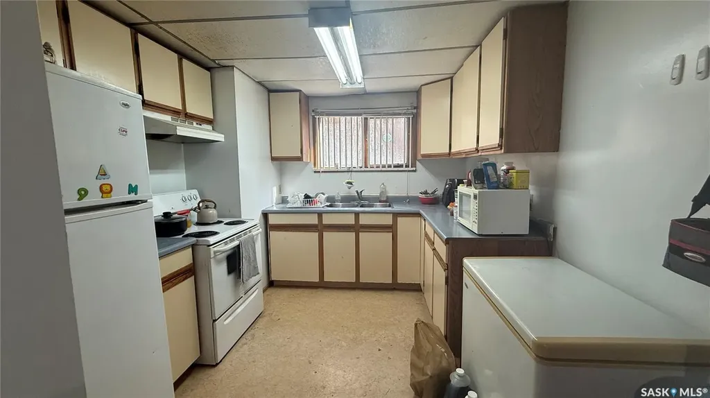 1632 101st Street North Battleford SK S9A 1G9