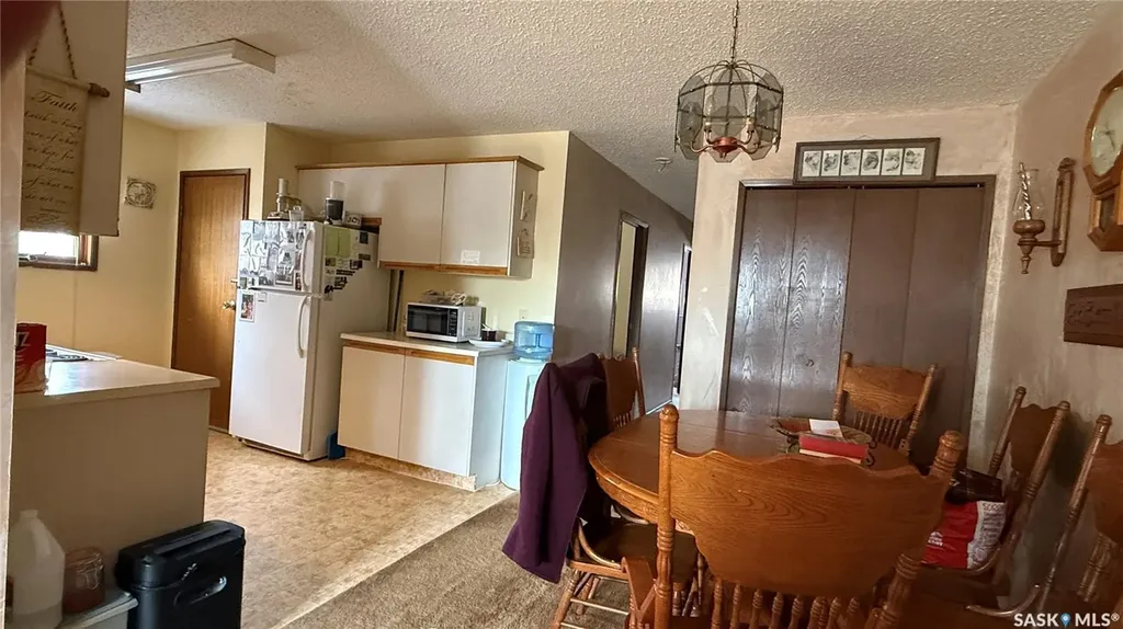 1632 101st Street North Battleford SK S9A 1G9