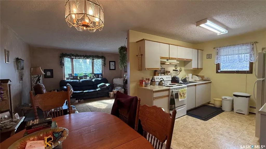 1632 101st Street North Battleford SK S9A 1G9