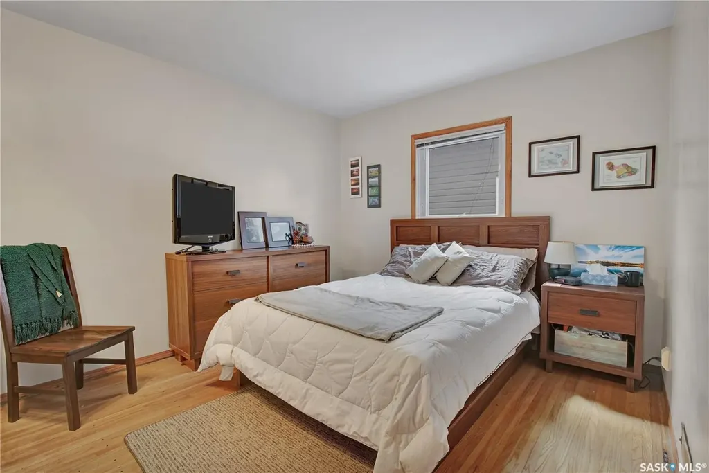 635 4th Street E Saskatoon SK S7H 1J8