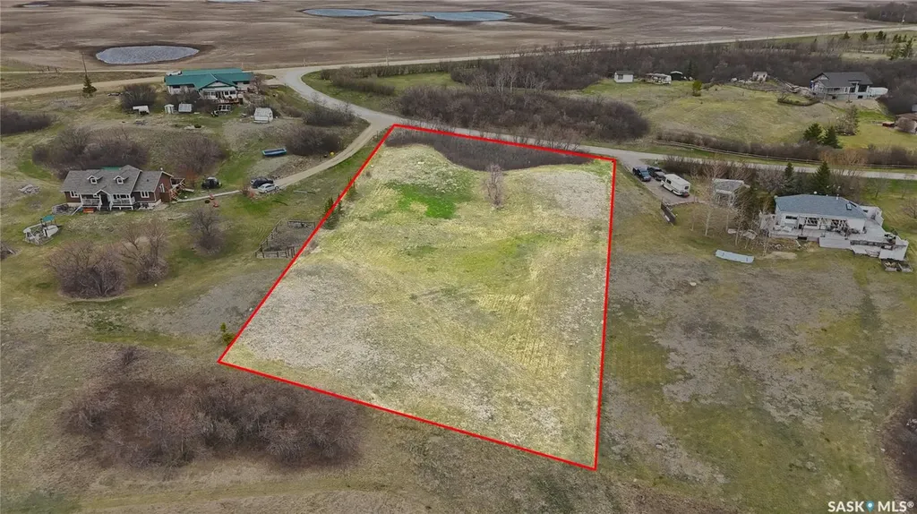 25 Shore Acres Drive Mckillop Rm No. 220 SK S0G 4L0