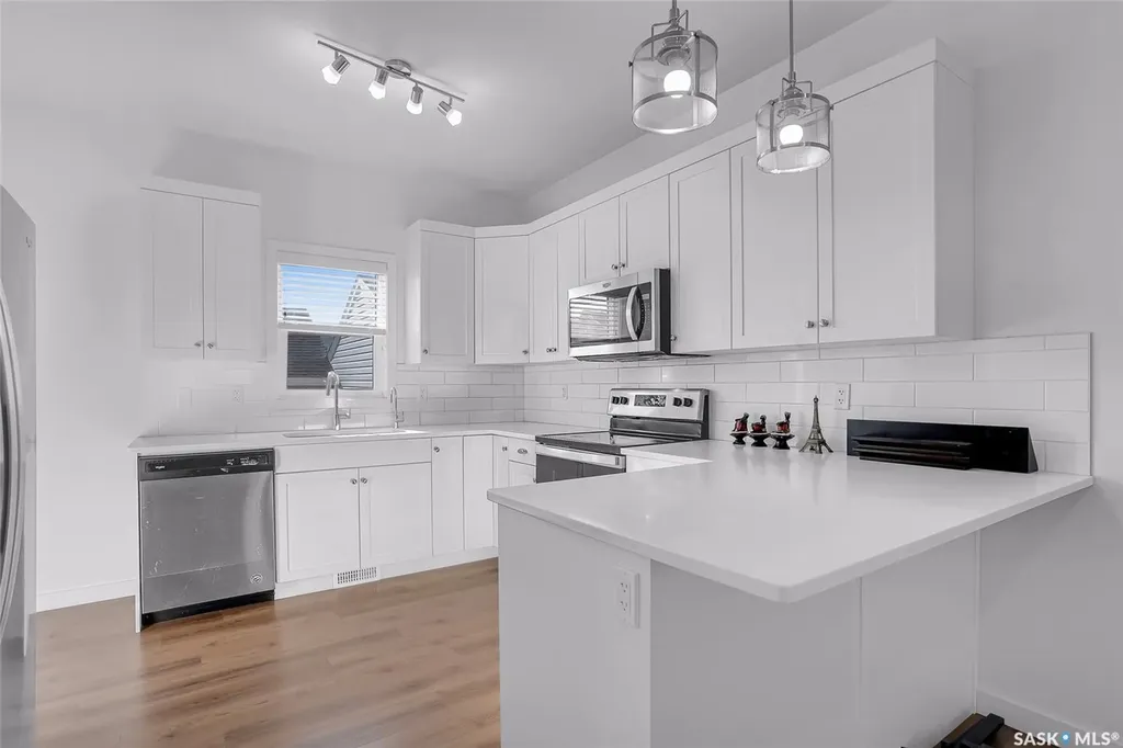 404 Underhill Road Saskatoon SK S7V 0V4