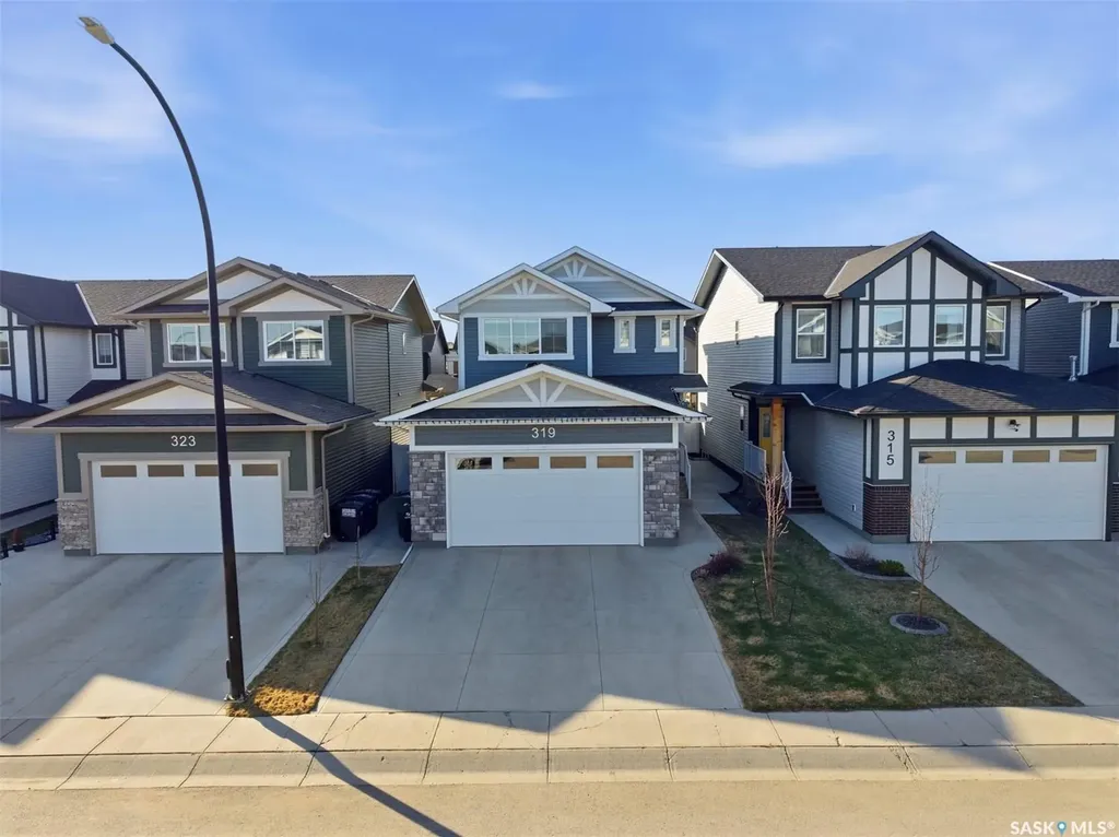 319 Skopik Crescent Saskatoon SK S7V 0V5