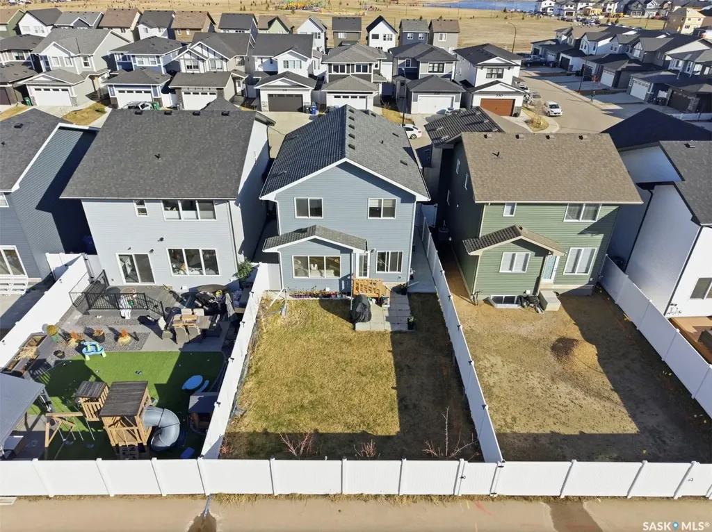 319 Skopik Crescent Saskatoon SK S7V 0V5