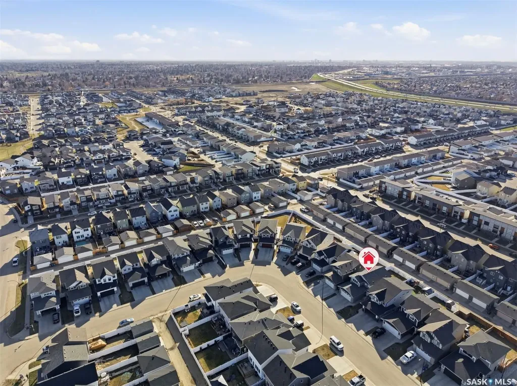 319 Skopik Crescent Saskatoon SK S7V 0V5