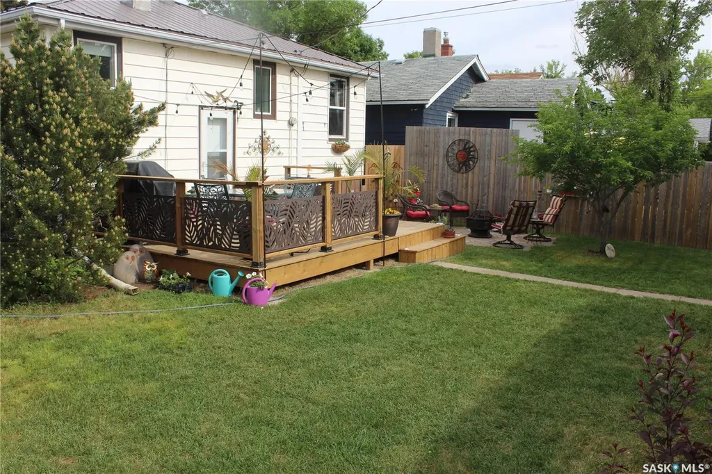 2100 Wascana Street Regina SK S4T 4J9