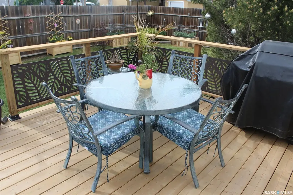 2100 Wascana Street Regina SK S4T 4J9