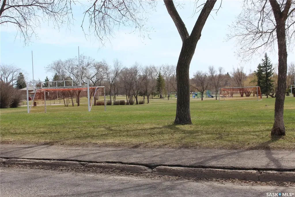 2100 Wascana Street Regina SK S4T 4J9