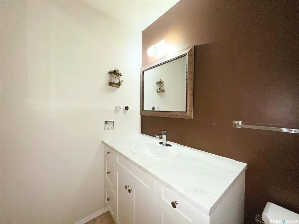 4040 8th Street E Saskatoon SK S7H 5L4