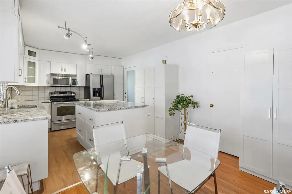 3708 Albert Street Regina SK S4S 3P9
