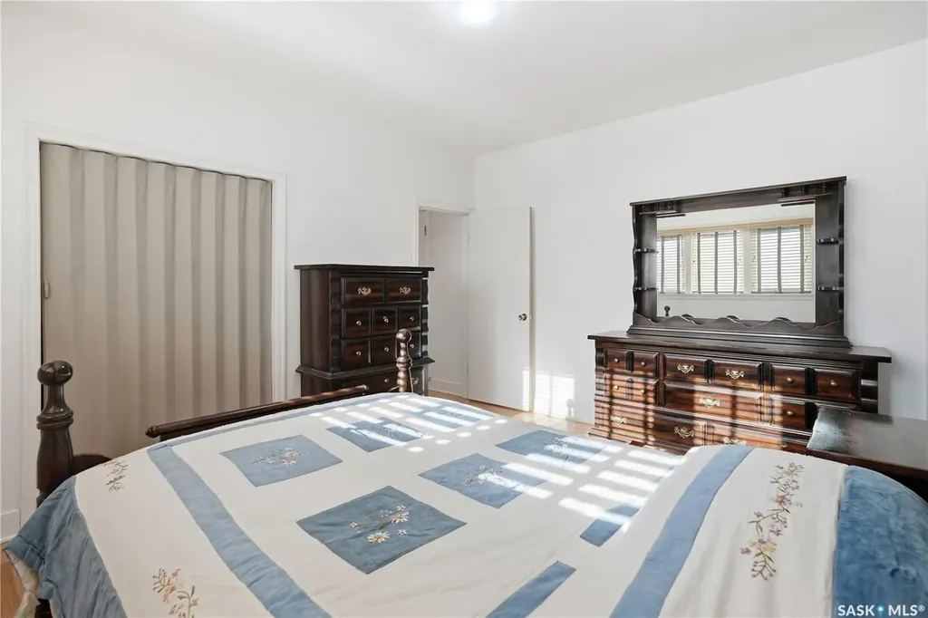 3708 Albert Street Regina SK S4S 3P9
