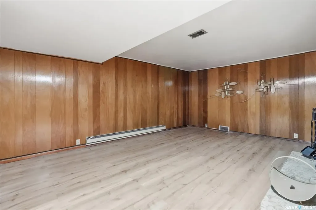 3708 Albert Street Regina SK S4S 3P9