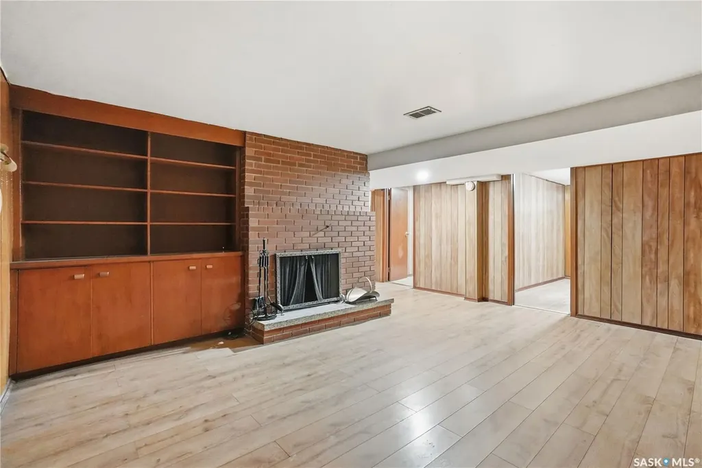 3708 Albert Street Regina SK S4S 3P9
