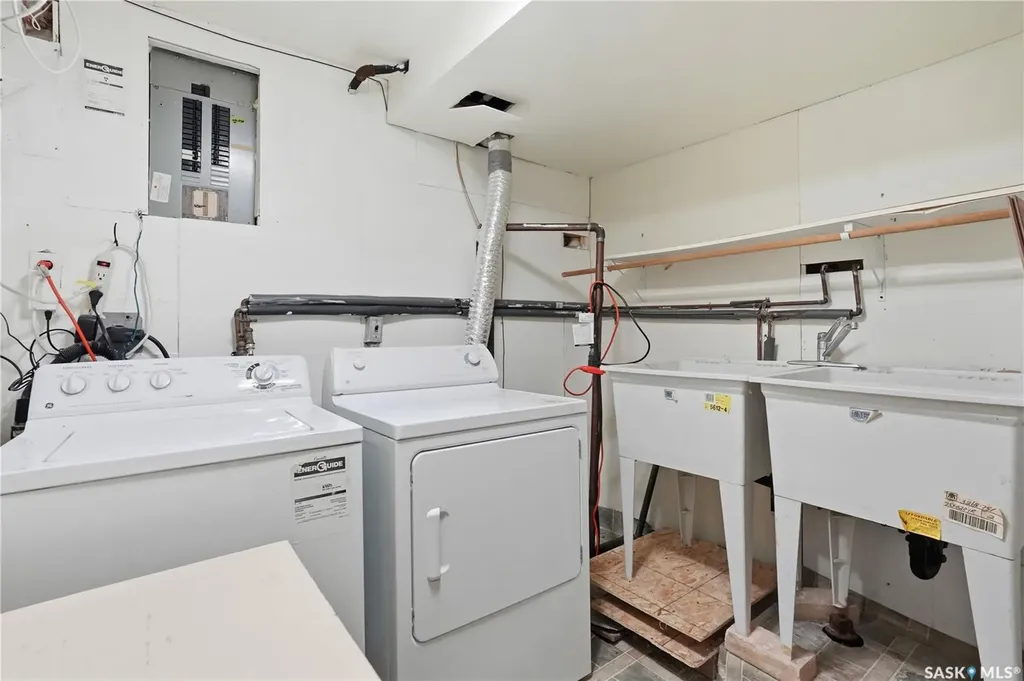 3708 Albert Street Regina SK S4S 3P9
