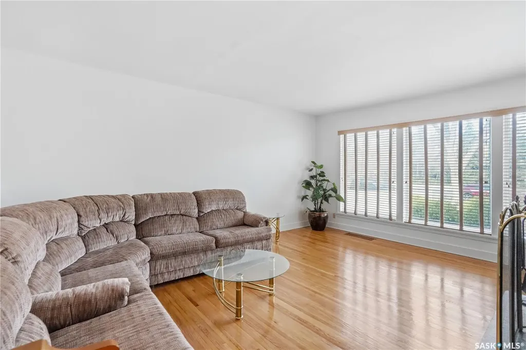 3708 Albert Street Regina SK S4S 3P9