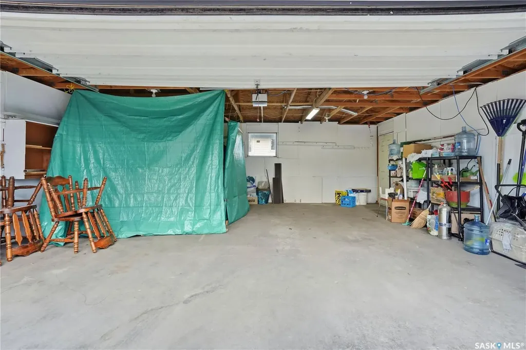 3708 Albert Street Regina SK S4S 3P9