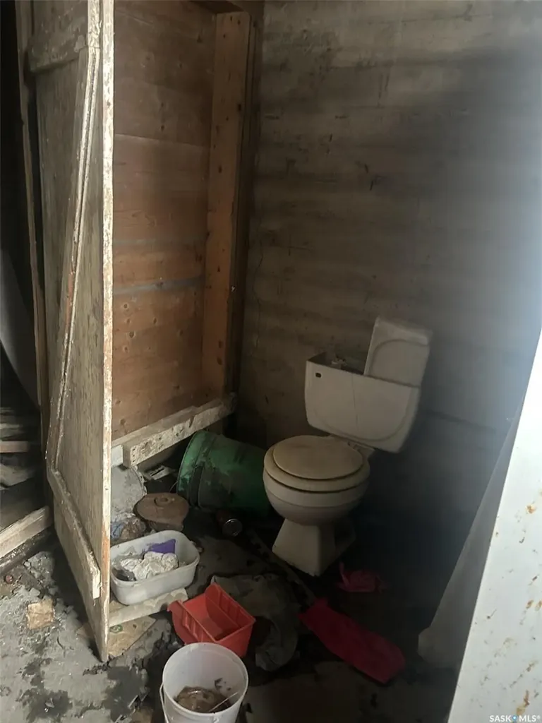 335 Highway Avenue E Preeceville SK S0A 3B0