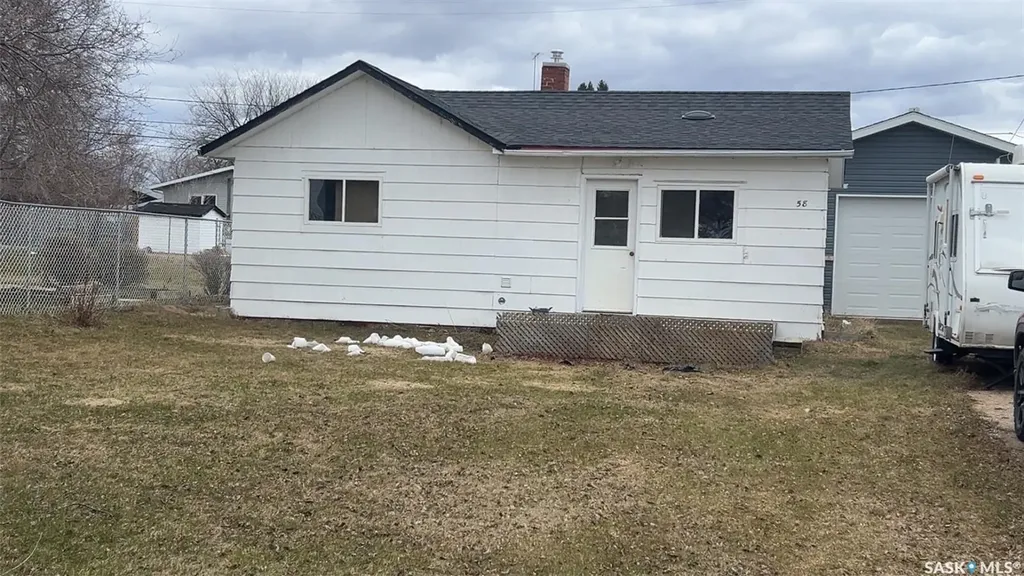 58 5th Street SE Preeceville SK S0A 3B0