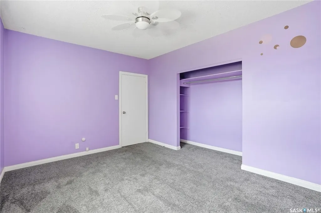 1065 Stadacona Street W Moose Jaw SK S6H 2B1