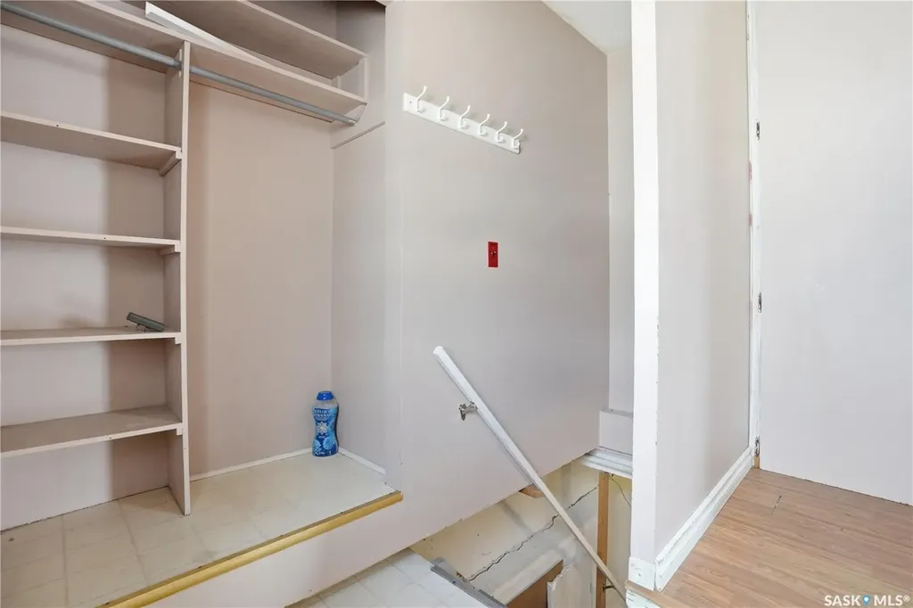 1065 Stadacona Street W Moose Jaw SK S6H 2B1