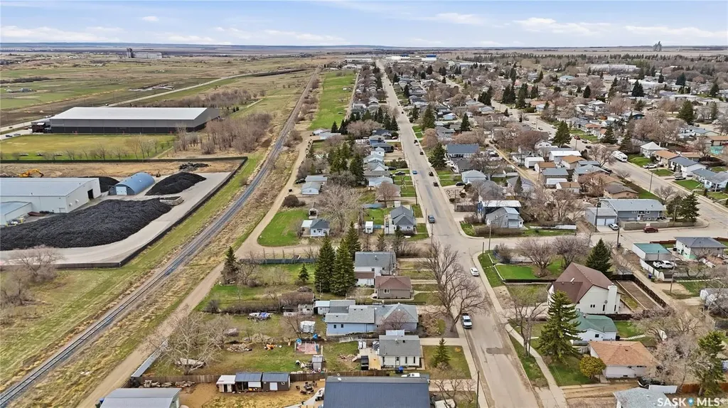 1065 Stadacona Street W Moose Jaw SK S6H 2B1
