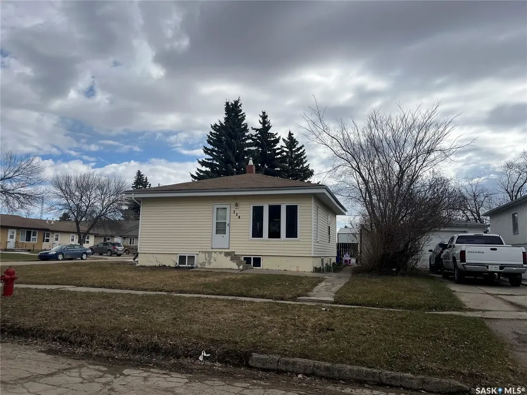 238 1st Street NW Wadena SK S0A 4J0