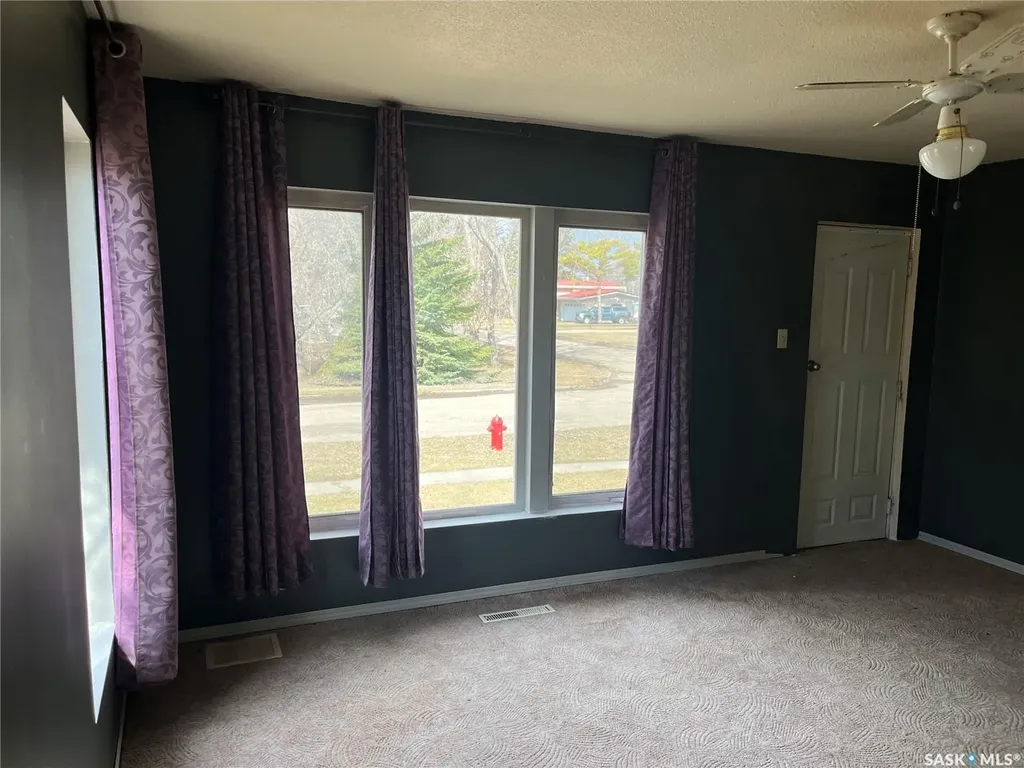 238 1st Street NW Wadena SK S0A 4J0