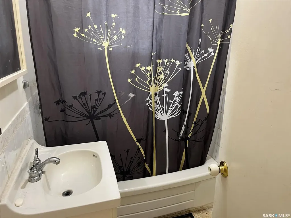 238 1st Street NW Wadena SK S0A 4J0