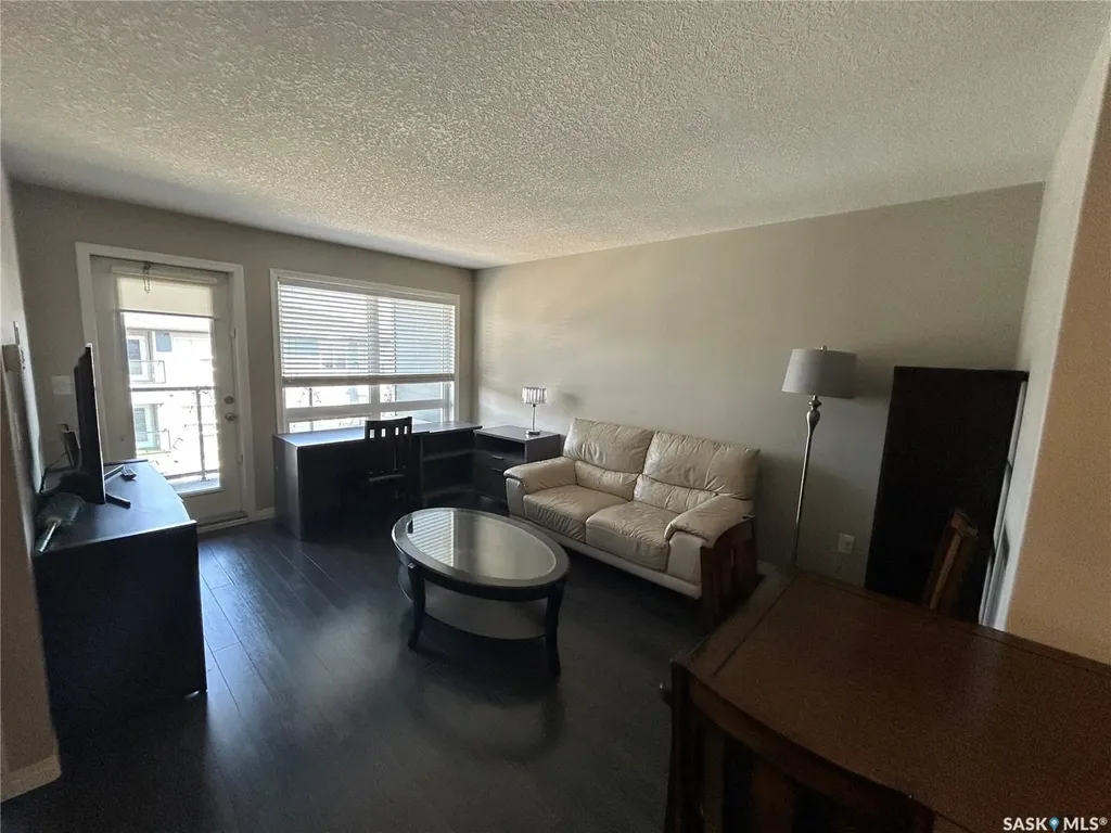 104 Willis Crescent Saskatoon SK S7T 0Y2