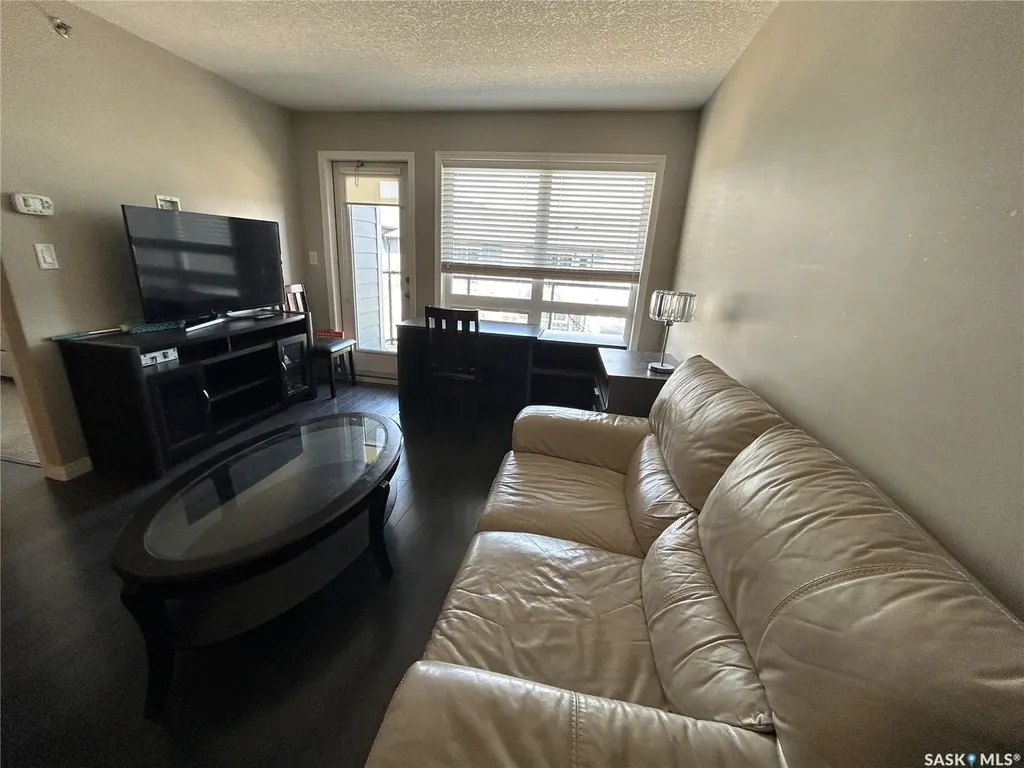 104 Willis Crescent Saskatoon SK S7T 0Y2
