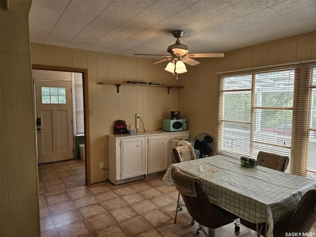 178 Lakeshore Drive Kannata Valley SK S0G 4L0
