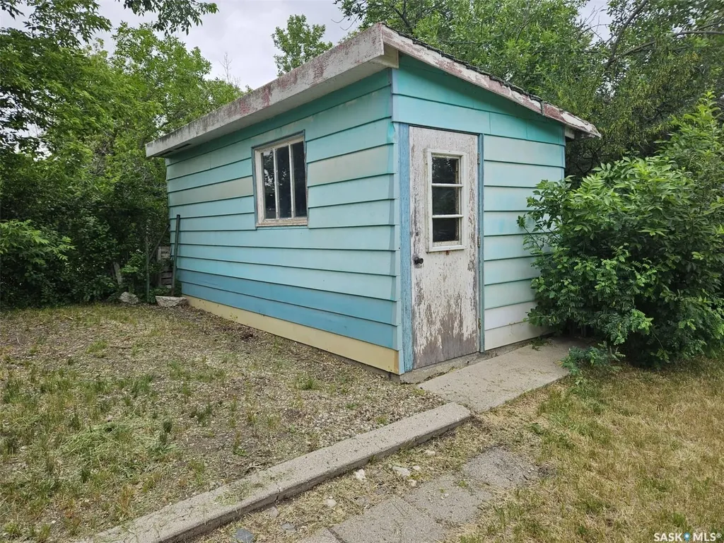 178 Lakeshore Drive Kannata Valley SK S0G 4L0
