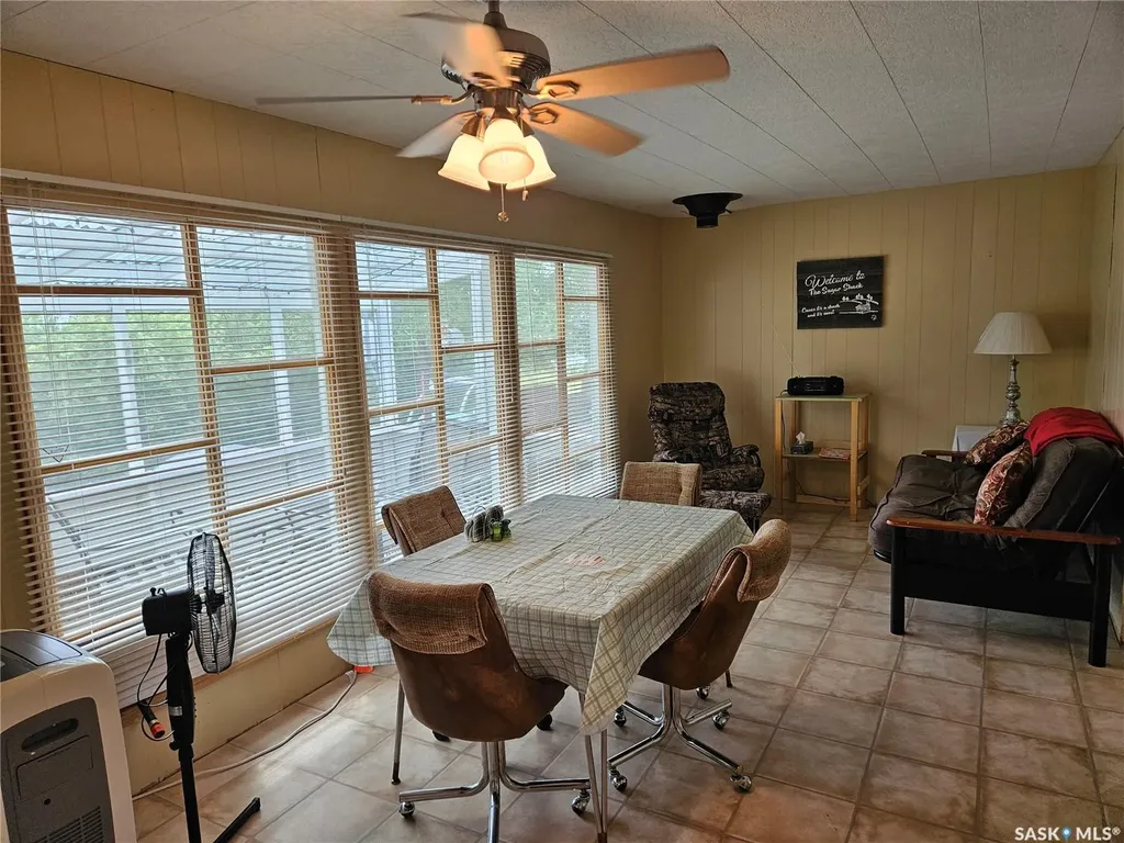 178 Lakeshore Drive Kannata Valley SK S0G 4L0