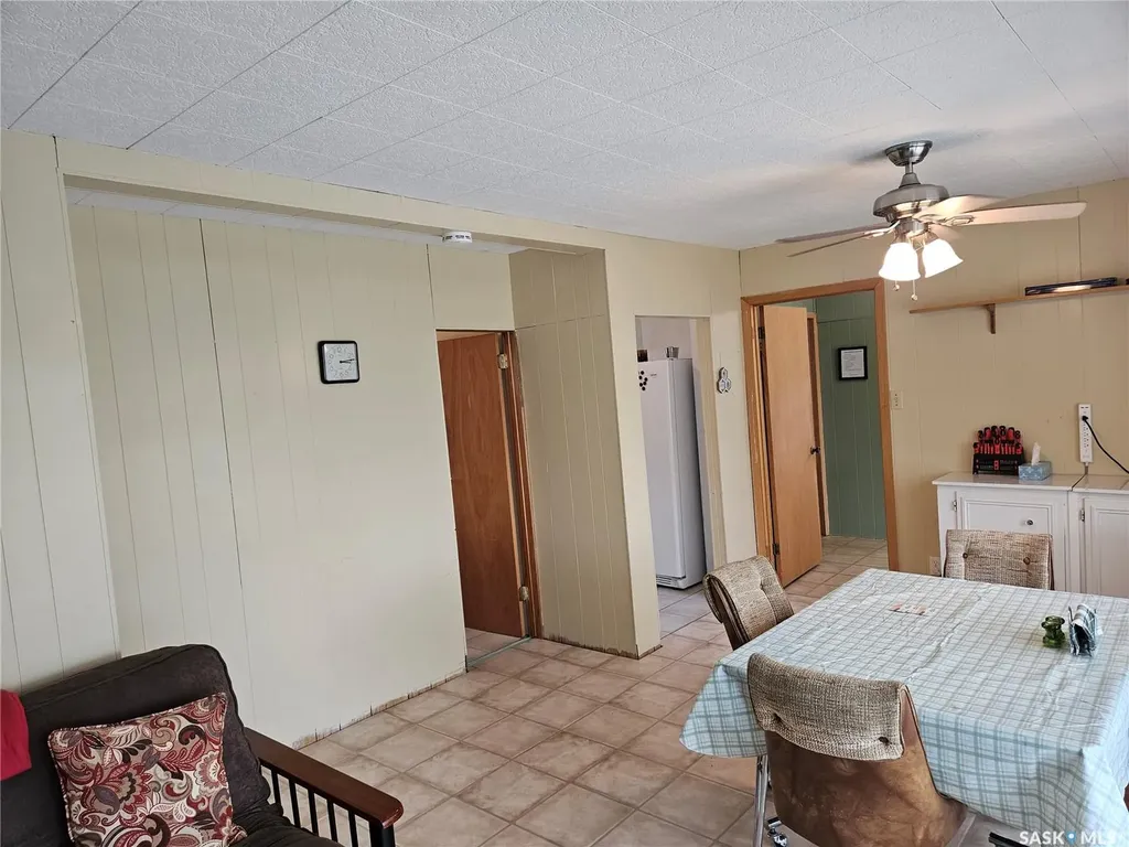 178 Lakeshore Drive Kannata Valley SK S0G 4L0