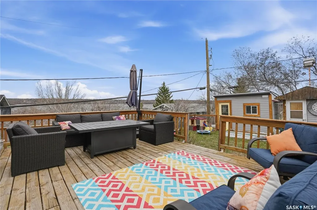 608 Aurora Street Saskatchewan Beach SK S0G 4L0