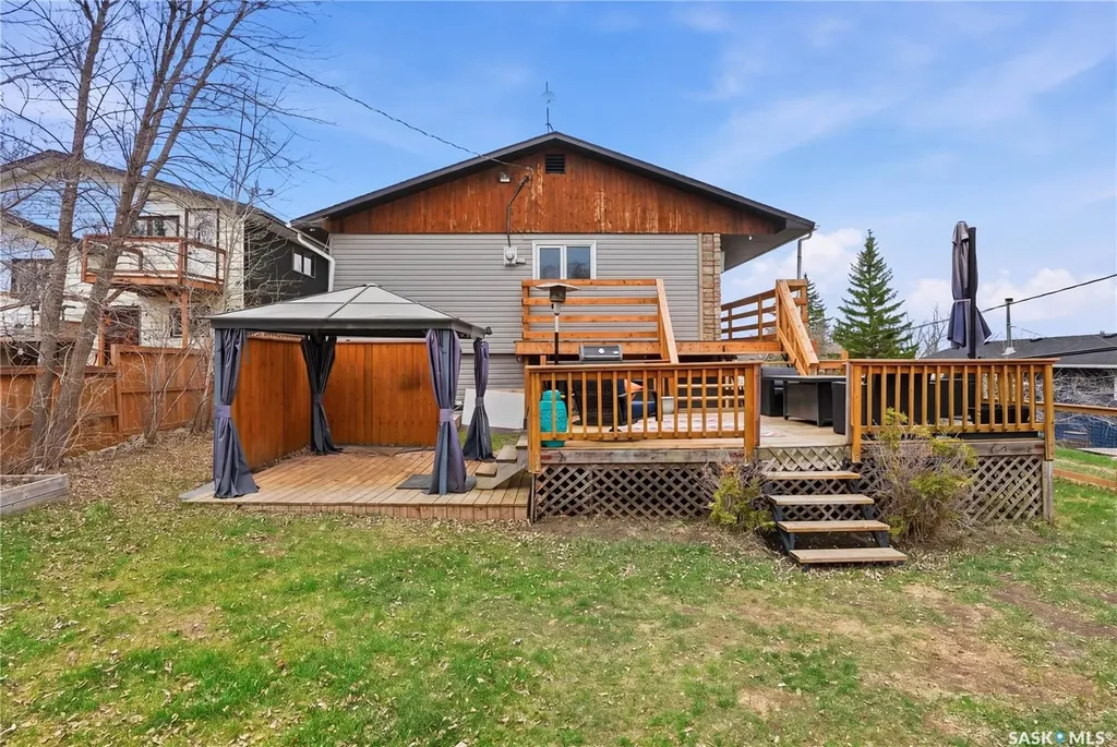 608 Aurora Street Saskatchewan Beach SK S0G 4L0