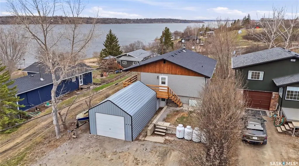 608 Aurora Street Saskatchewan Beach SK S0G 4L0