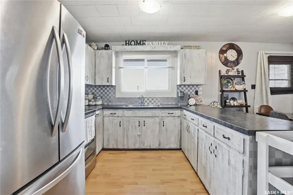 608 Aurora Street Saskatchewan Beach SK S0G 4L0