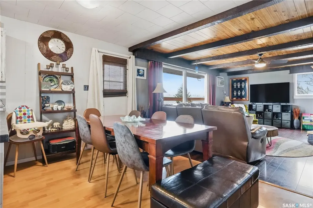 608 Aurora Street Saskatchewan Beach SK S0G 4L0