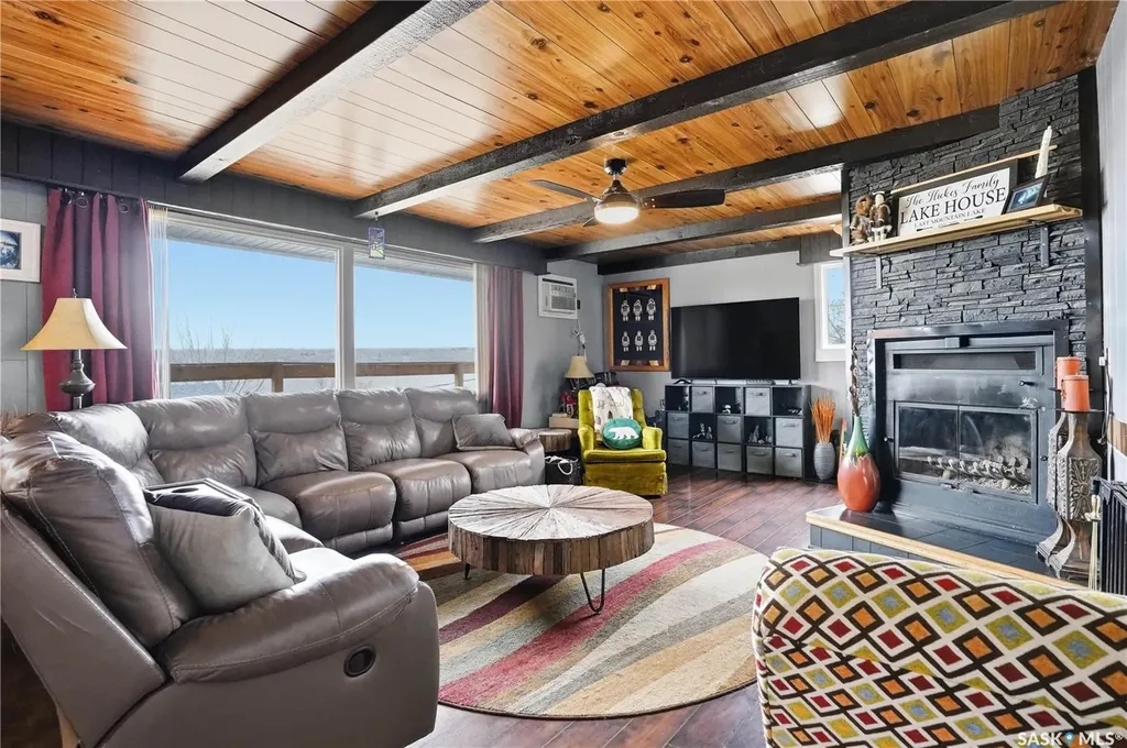 608 Aurora Street Saskatchewan Beach SK S0G 4L0