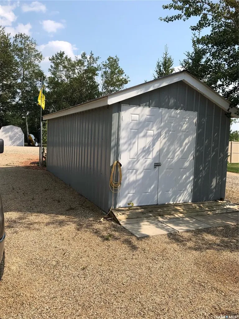210 Travis Avenue Fishing Lake SK S0A 1Y0