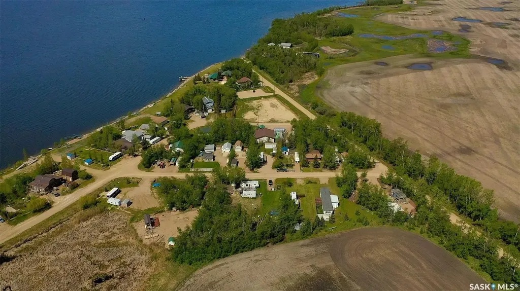 210 Travis Avenue Fishing Lake SK S0A 1Y0