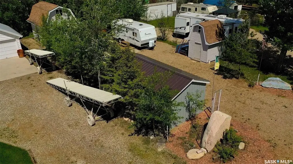 210 Travis Avenue Fishing Lake SK S0A 1Y0