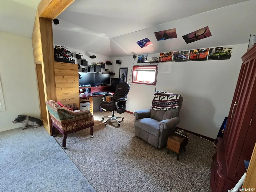 41 7th Avenue NE Swift Current SK S9H 2N2