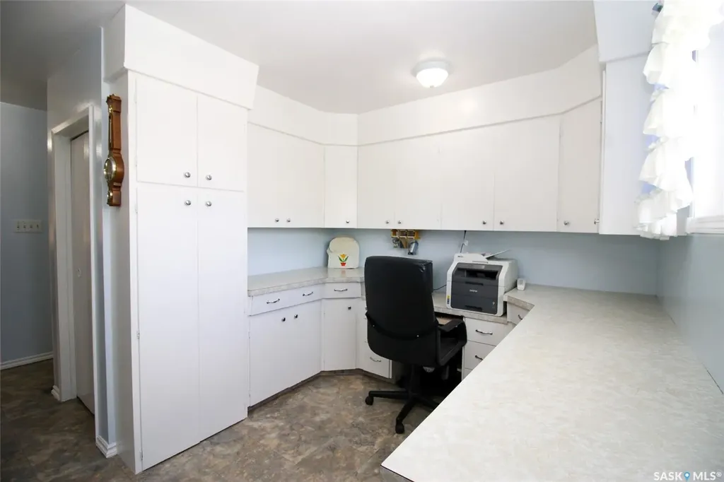 435 3rd Avenue E Shaunavon SK S0N 2M0
