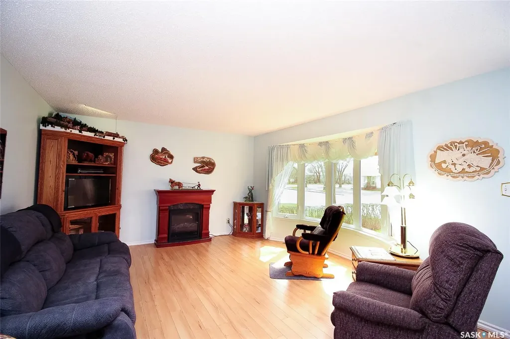 435 3rd Avenue E Shaunavon SK S0N 2M0
